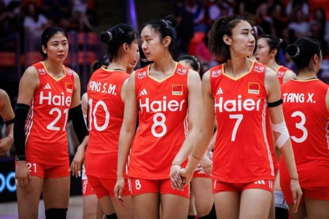 中国女排的失利还在发酵 赖亚文杨昊成背锅人甚至遭遇网暴