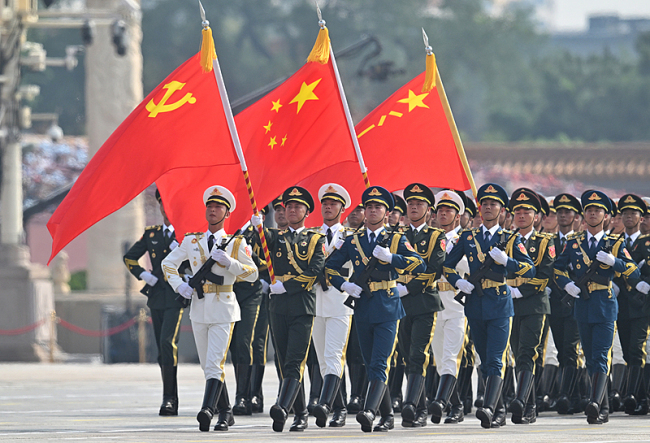 “AI、激光、芯片…解放军装备已经NextLevel”