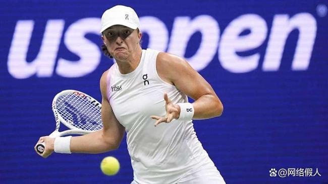 美网战报：斯瓦泰克遭淘汰，阿利亚西姆逆转 赛场风云变幻