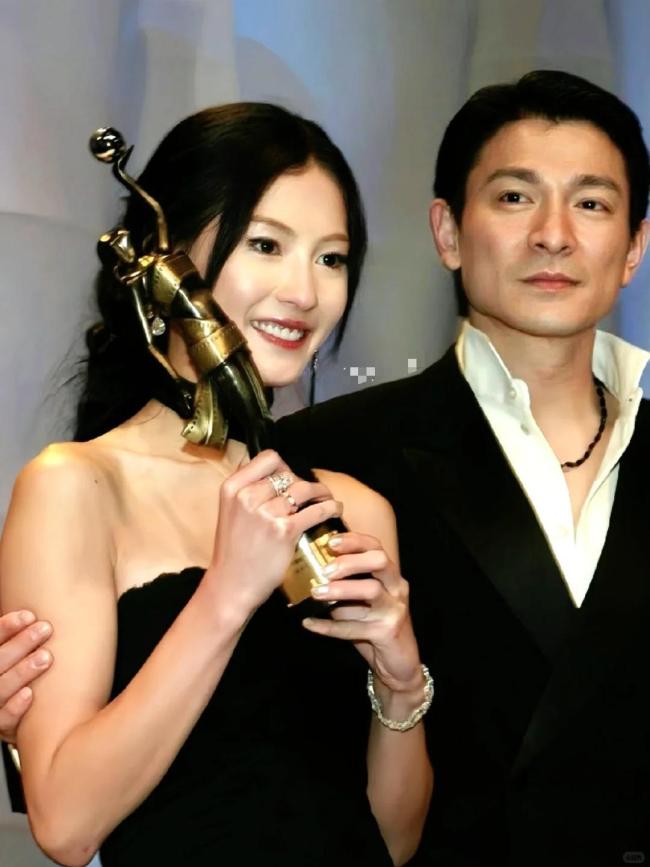 45岁张柏芝近况曝光 女神依旧惊艳