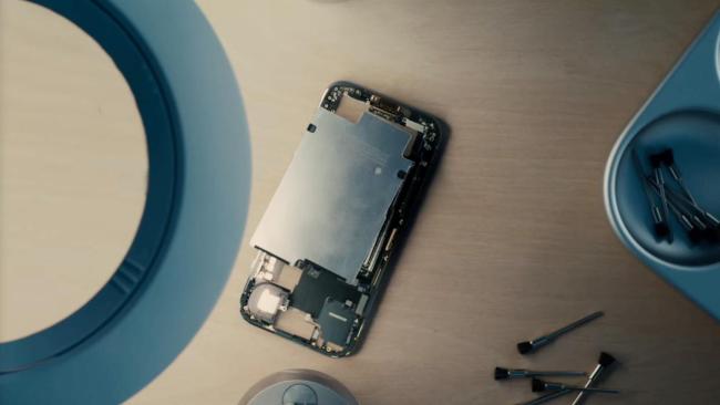 业内：新iPhone让我重新相信苹果 超薄设计引领未来