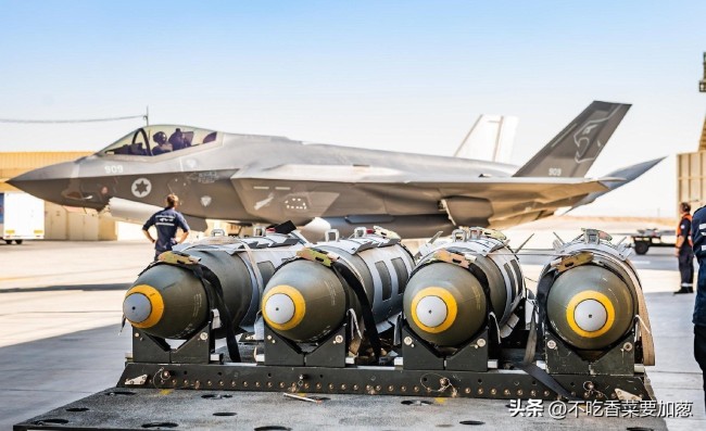 美以“唱双簧”施压哈马斯:卡塔尔传出爆炸声,震惊全球