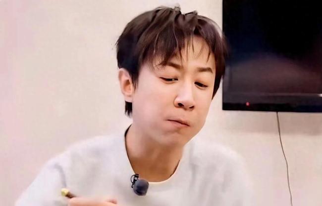 张维伊清爽了