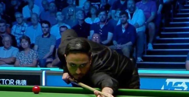 赵心童首轮轻松获胜 查达不擅长对战中国选手 三杆破百速胜