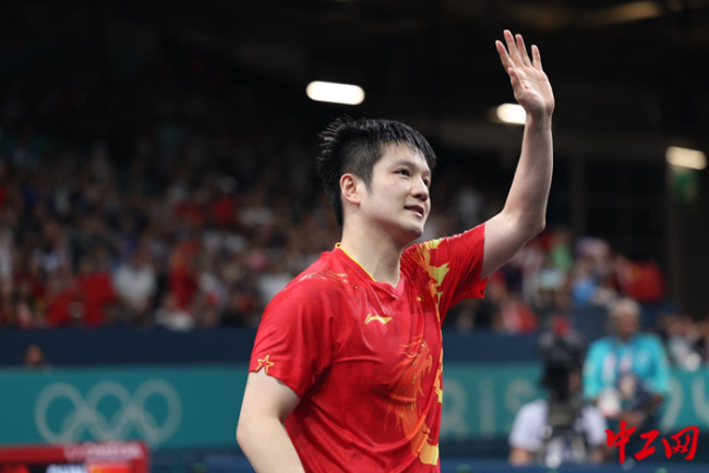 从“天才少年”到乒坛传奇的封神之路，樊振东的职业生涯有多牛？