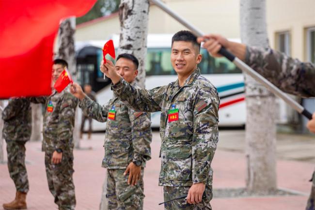新兵入营仪式感拉满 温暖迎新开启军旅生涯