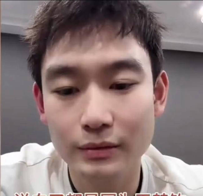 刘丁硕感恩王楚钦：能有70万粉丝都是因为他 国乒推广助力退役生活