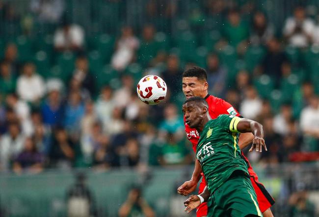 中超-国安0-0海港：塞蒂恩帅位保卫战，张玉宁替补待命