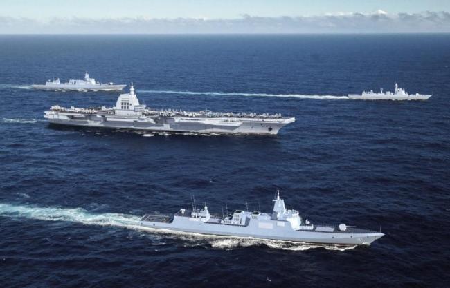 福建舰的电磁弹射与拦阻系统强在哪 实现全甲板作业能力