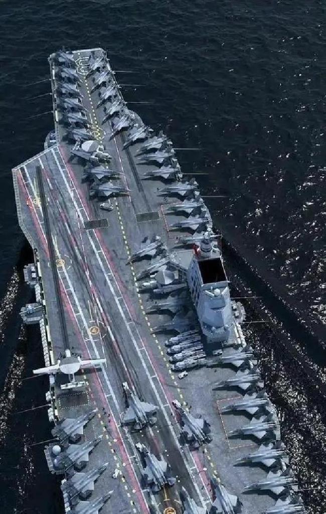 专家：福建舰三型舰载机分工明确 展现海上空中力量