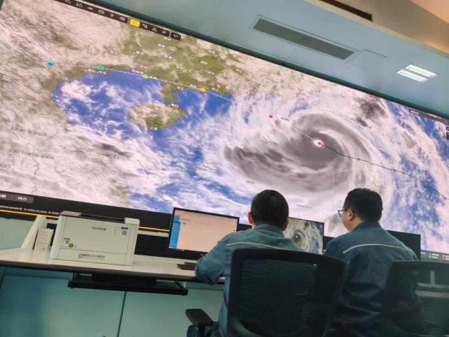 广东中山已干预12级风圈