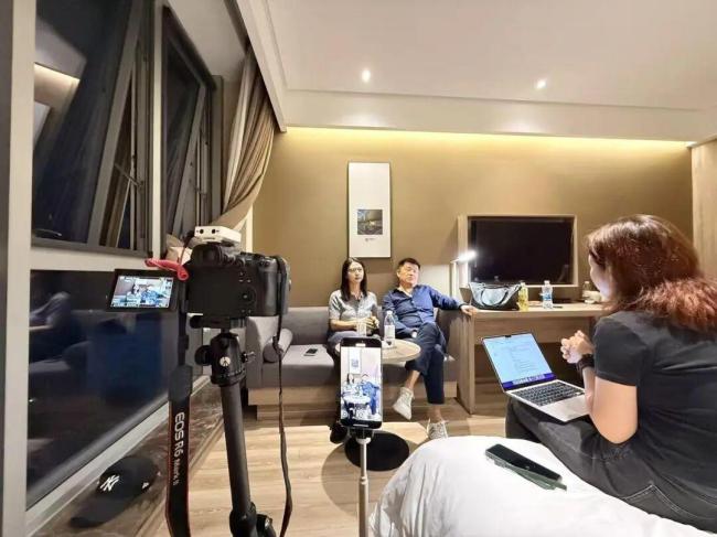 崔丽丽称被性侵后雇主拒说念歉