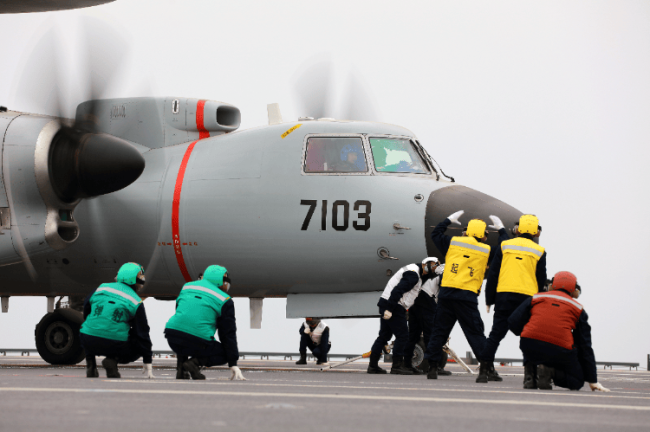 福建舰三连弹 创造两个全新记录 中国海军迈向深蓝