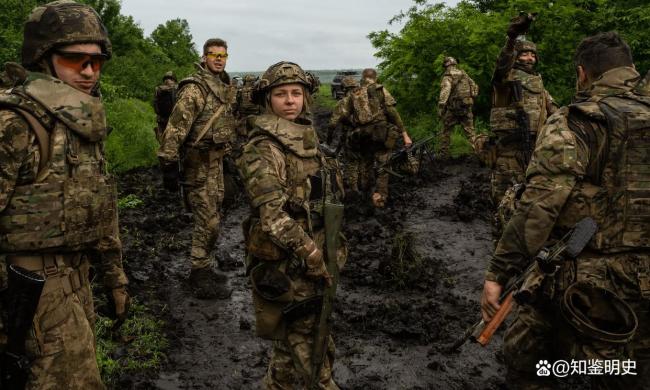 评论员:打仗太烧钱 俄乌两国压力大 财政极限运动
