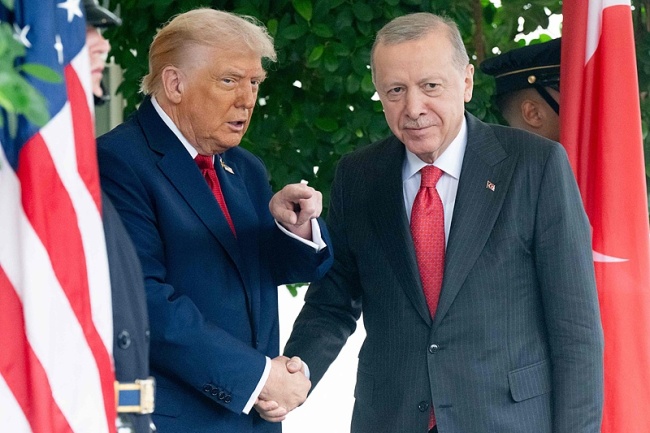 特朗普暗示:答应我,F-35就给你 土耳其或迎转机