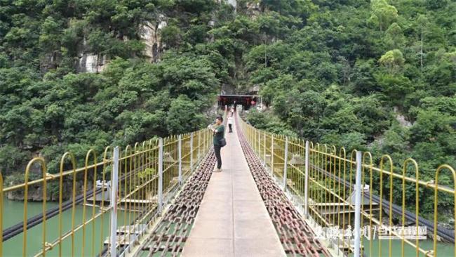 花江峡谷大桥还未通车就已爆火