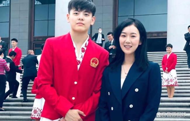 你如何看待宫鲁鸣执教方式 争议中的审视与思考