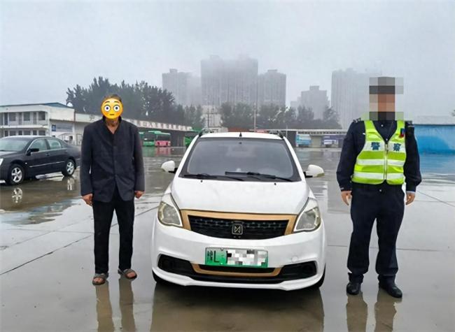 大爺無證駕駛一年多違章279條 安全隱患終被查處