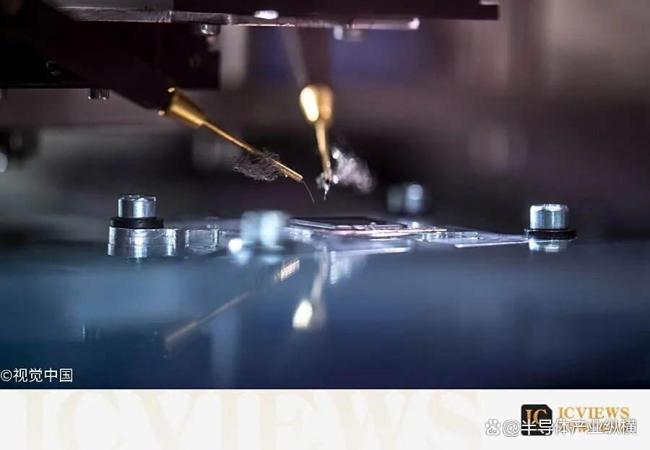 俄自主EUV光刻技术路线图发布 冲刺10纳米以下制程