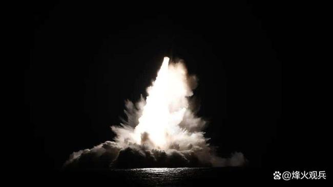 美军5天4射洲际导弹正常吗 炫耀与震慑之意明显