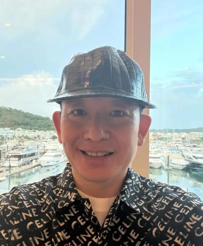 向太回应“向家破产”传闻：珠宝、豪宅都在，还养着1000多名员工；向佐力挺 谣言不攻自破