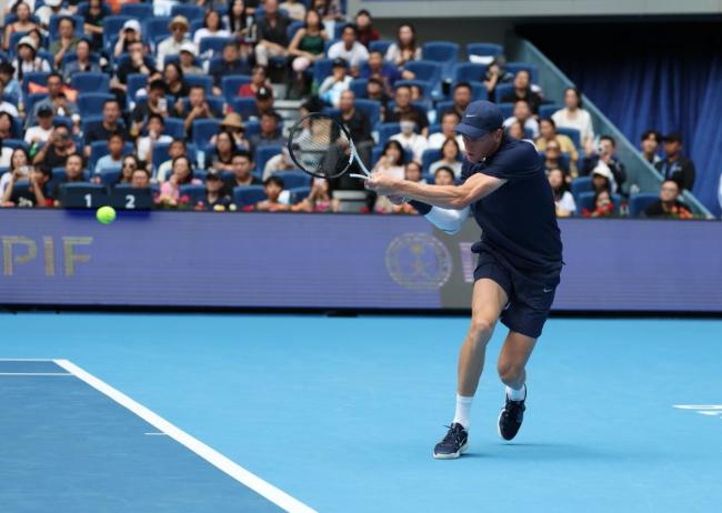 辛納奪中網(wǎng)男單冠軍