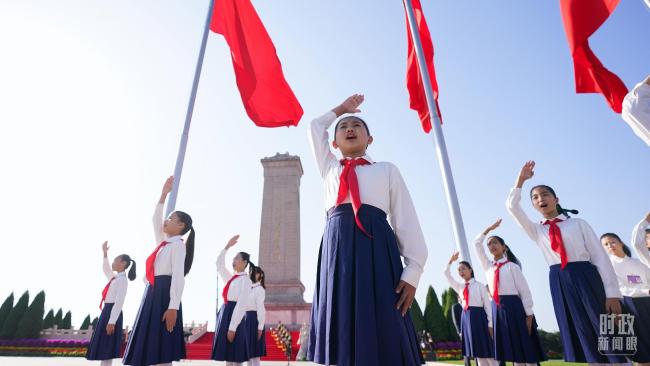 时政新闻眼丨在今年国庆招待会上,习近平重点谈到这两件大事