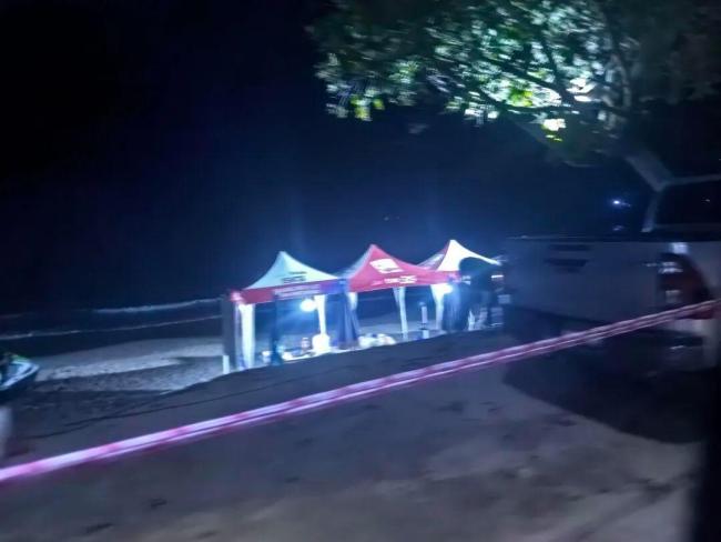 中国男子在普吉岛被海浪冲走失联 雨季海边风险高