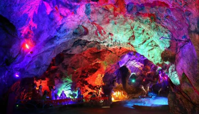 部分5A景區(qū)被年輕人拋棄 體驗(yàn)不佳引反思