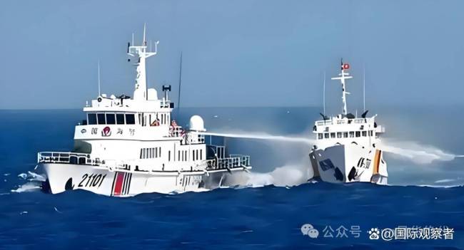 中国海警船与黄岩岛同框 强化主权宣示