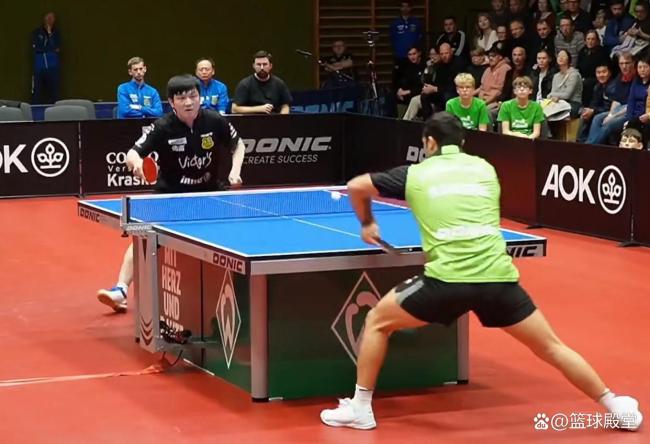 樊振东1比3阿吉雷 秋日竞技场激战