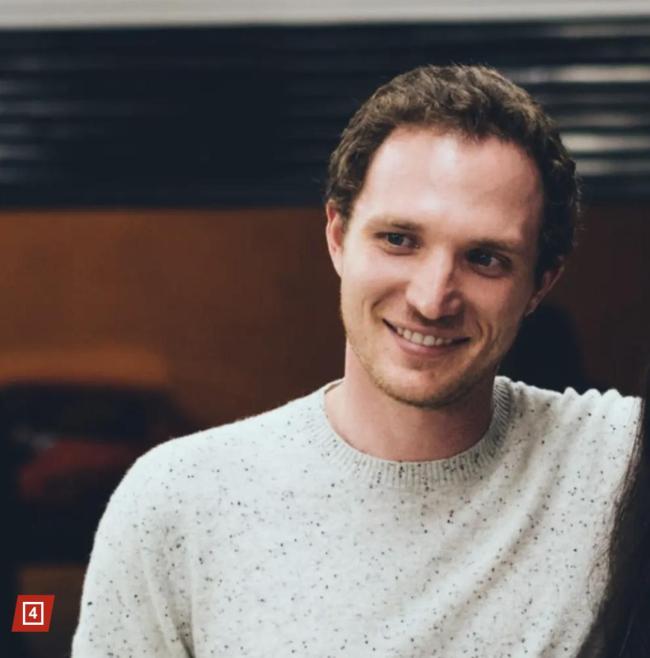 美国地产富豪突然宣布：断绝父子关系