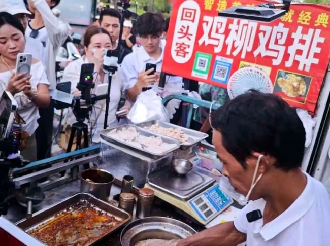 瓷都烟火为什么养得出鸡排哥