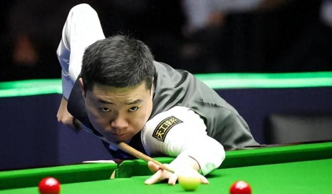 50岁火箭打疯了，5-0横扫七冠王