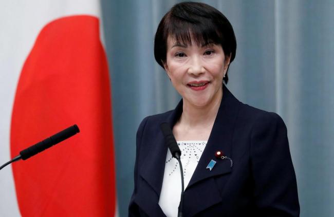 当不成日本首相了？64岁高市早苗开局不顺，无奈对中国后退一步