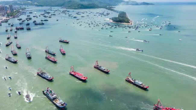 中国征美船舶费 皇家加勒比危矣 邮轮业面临高额费用挑战