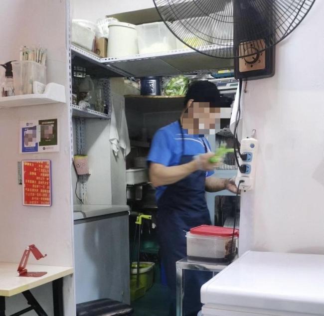 “人生的意义”小吃店老板回应爆红 不想做网红店