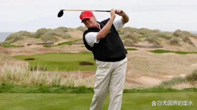 特朗普在记者会上大骂一位记者 媒体冲突再升级