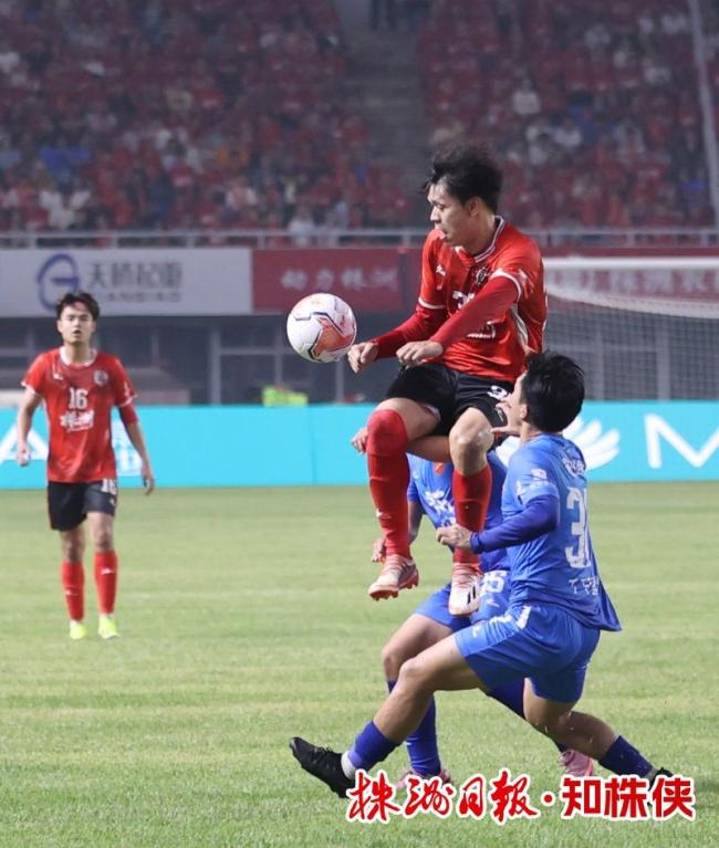 湘超株洲队3比0胜怀化队 主场开门红