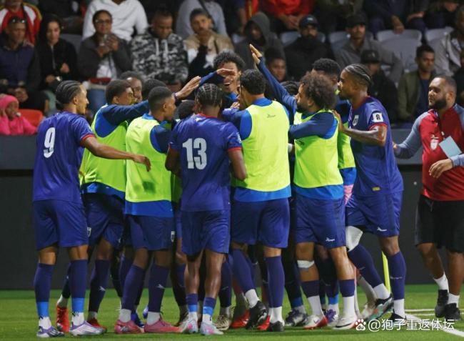 3-0！52.5万人口小国创造历史 首次晋级世界杯 FIFA排名第70 全国放假庆祝胜利