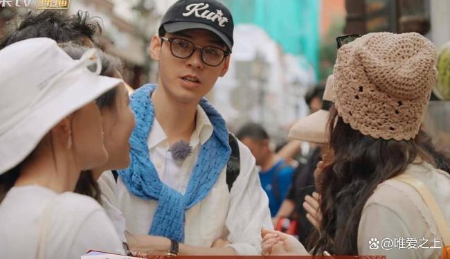 龚俊李沁马念念纯 三张有故事感的脸 龚俊偏疼李沁激发关注