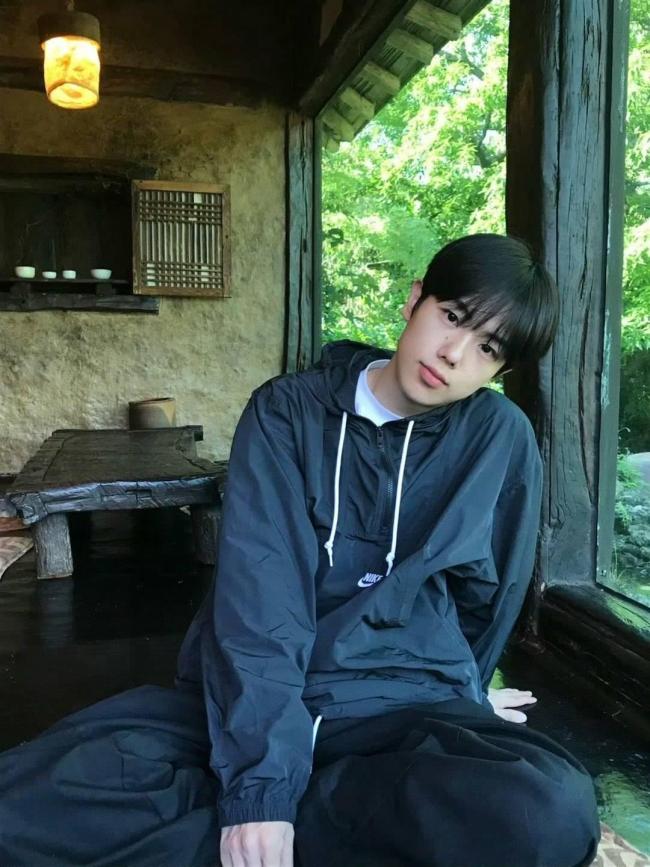 垫底辣孩拿八大美院合格证被质疑 高校美术教师: 几乎不可能 可能性极低引发讨论