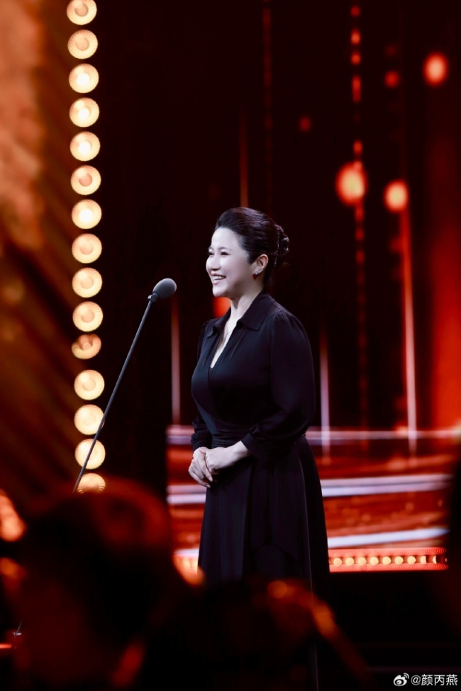 颜丙燕和男友曾被误认是母子 20岁年龄差的真挚爱情