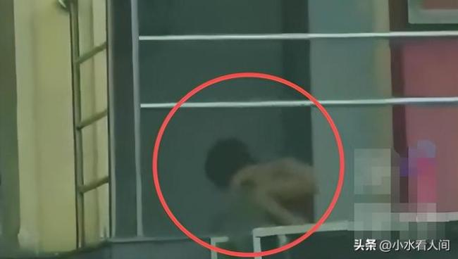 野人小孩父母均大学毕业 极端自然教养引争议