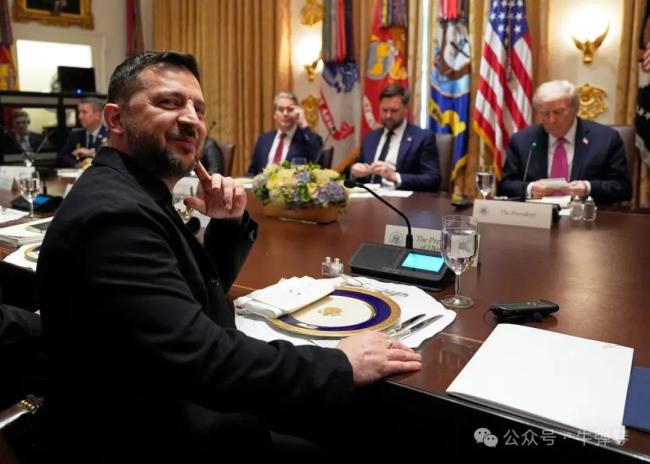 记者：美乌闭门会谈 泽连斯基遭戏弄 白宫之行尴尬收场