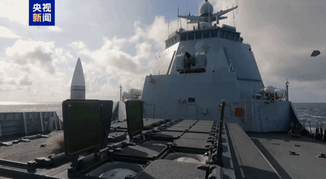 專治"火力不足恐懼症" 052D型驅逐艦的武器有多強