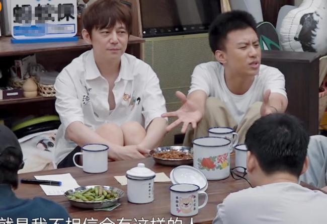 李诞要站在全世界对立面保护何炅 真挚友情感动全场