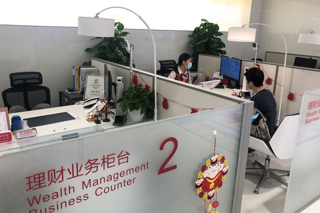 对话李迅雷：黄金暴涨、股市波动，普通人机会在哪？