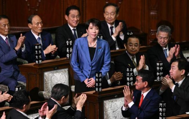 日本新首相将如何“破局” 新政面临多重挑战