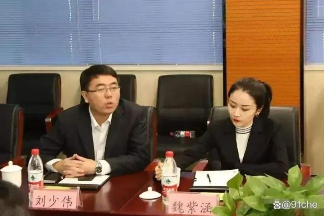 79岁的曹德旺退休，交班凭什么从从容容？ 平稳交接获市场认可